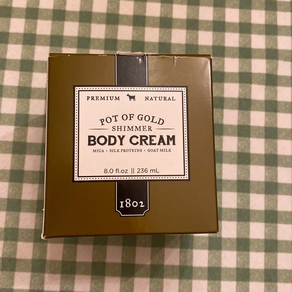 Beekman 1802 shimmer body cream